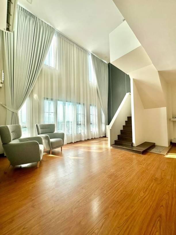 Penthouse ขาย 5.9 ล. 355 ตรม. 4 นอน 3 น้ำ Tree Retro Condo รีโนเว.