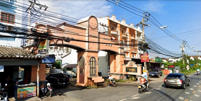ขายบ้าน หมู่บ้านพิชาดา ถ.บ้านกล้วย-ไทรน้อย นนทบุรี.