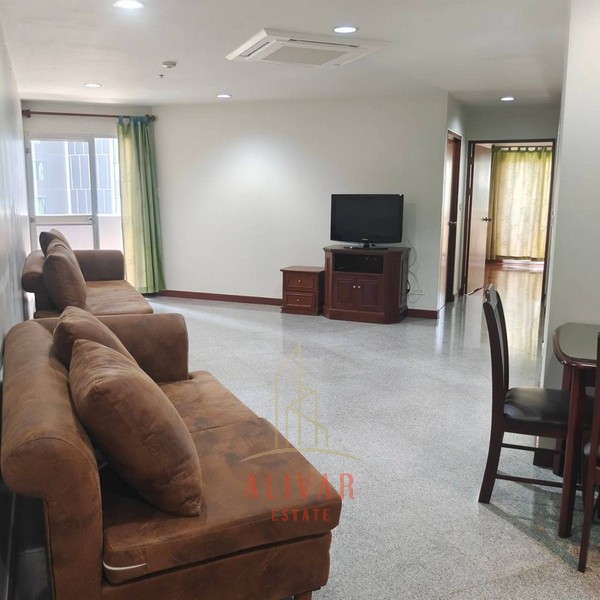 Condo for rent, fully furnished, Wittayu Complex, near BTS Ploenc.