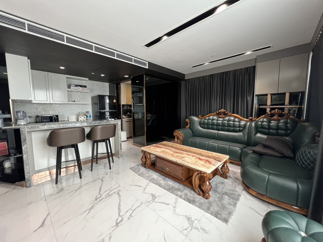 เช่าห้องสวยหรูหรา ห้อง Penthouses ตกแต่งสวยมีระดับ คอนโด M Silom เช่าราคา 120,000 บาท*