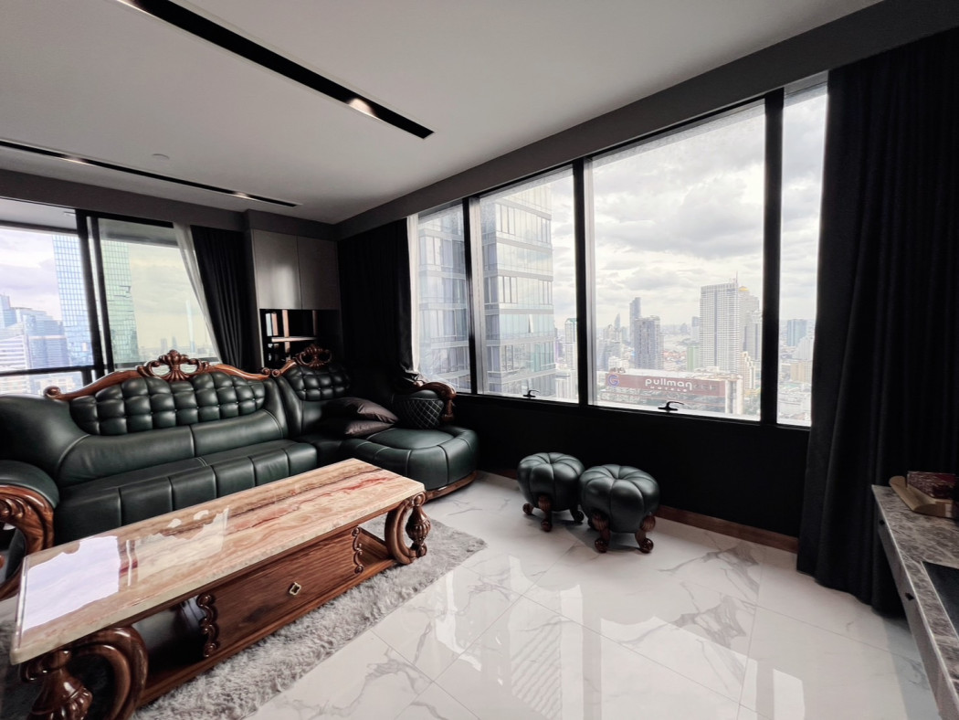 เช่า 3 ห้องนอน 3 ห้องน้ำ ห้องสวยหรูหรา ห้อง Penthouses ตกแต่งสวยมีระดับ คอนโด M Silom