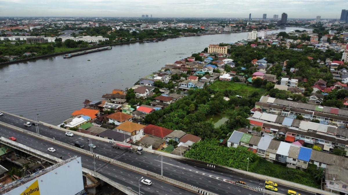 ขายที่ดินเปล่าใต้สะพานพระรราม 5 เนื้อที่ 226.4 ตรว. ผังสีแดง   .