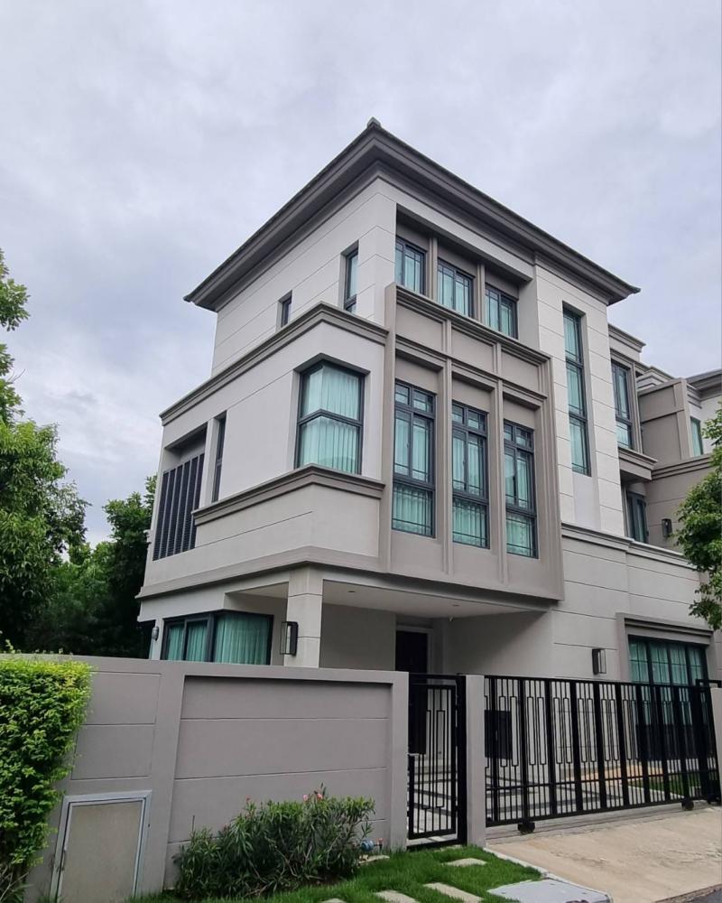  Luxury Duplex Home 3 ชั้น The Sonne ศรีนครินทร์-บางนา  .