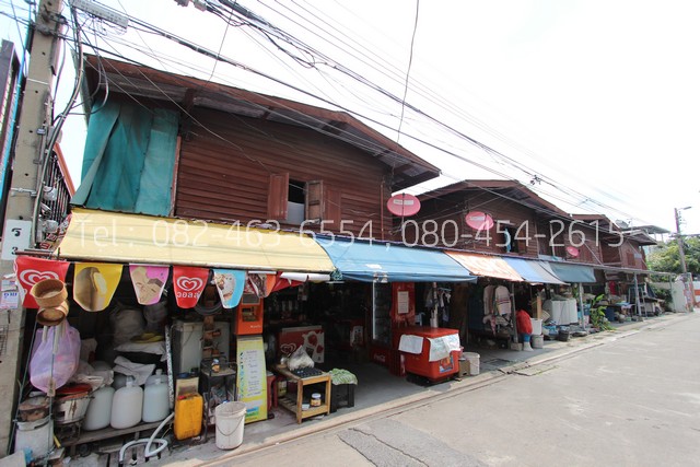 เช่า บ้าน ไม้ ตึกแถว 2 ชั้น  1,200 บาท ประชาอุทิศ สุขสวัสดิ์ พระป