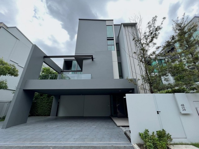 House for rent at Vive Krungthep Krita  .