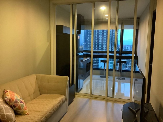 For Rent Rhythm Sukhumvit 44/1  .