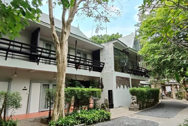  โอกาสพิเศษ! ขายรีสอร์ทหรู Zantiis Ndol Villas  .