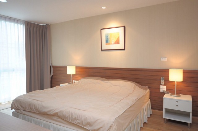 ขายคอนโด Serene Place Sukhumvit 24 ขนาด 78 ตรม ชั้น7  .