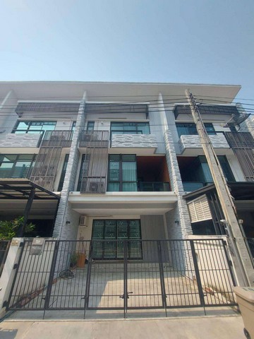 ให้เช่าทาวน์โฮม 3ชั้น Plex Bangna village (ติดริมถนน บางนา-ตราด ก  .