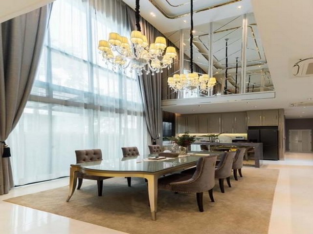 PB4829 ขายบ้าน Luxury โครงการ Grand Bangkok Boulevard  .