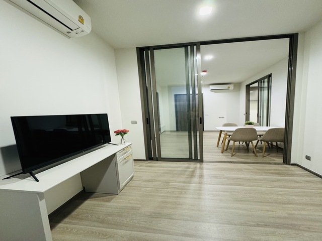 Rhythm Charoenkrung Pavillion - New Luxury River View Condo!.