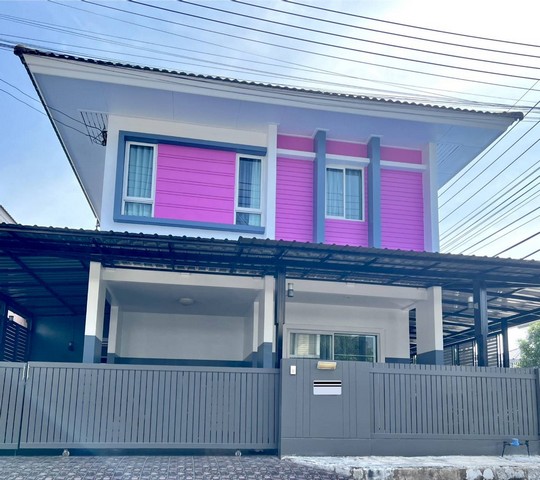 For Rent : Kohkaew, 2-Story detached house, 3 Bedrooms 2 Bathroom  .