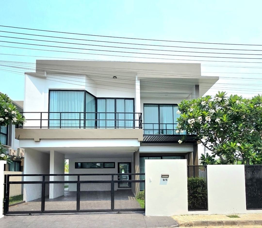 ขายบ้าน Pool Villa สุดหรู 15.9 ล้าน 112.5 ตรว. ช้างเผือก ทำ airbn  .