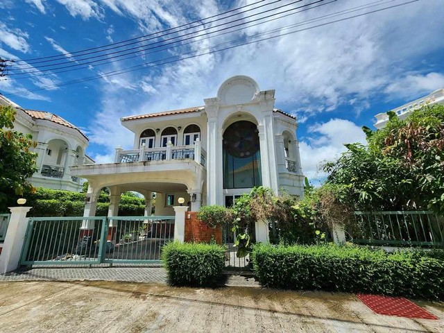 For Rent : Kohkaew, 2-story detached house, 3B3B  .