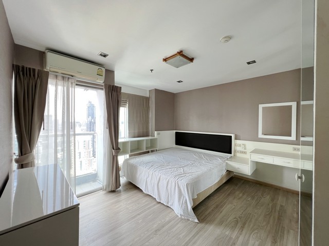 ขาย Silom Suite Condominium(สีลม สวีท คอนโดมิเนียม) 52 ตร.ม ชั้น   .