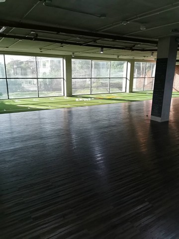 Space for rent as office, gym, ให้เช่าพื้นที่ ห้องฟิตเนส 210 sqm  .