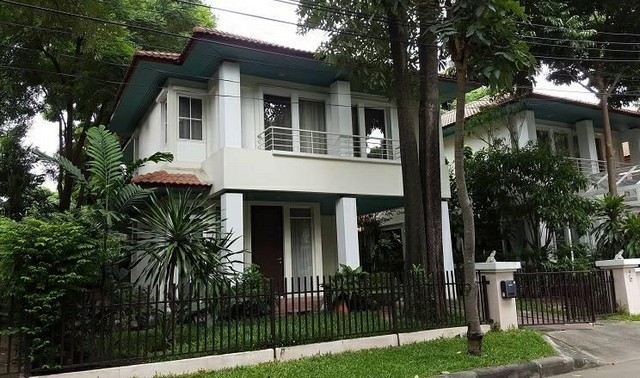 เช่าบ้านเดี่ยว 2 ชั้น หมู่บ้านBangkok Villa ใกล้โรงเรียนนานาชาติS  .