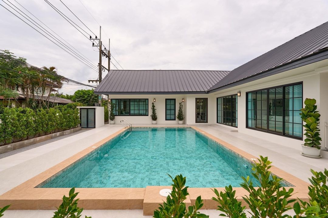 Pool villa สวยพร้อมเข้าอยู่ 7.79 ล้าน 100 ตรว. แม่ริม Built-in จั  .