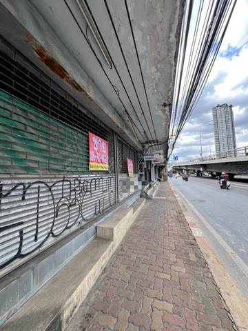 ขายอาคารพาณิชย์ 200ม. MRT หัวหมาก ทำเลดี ติดถนนใหญ่ พัฒนาการ   .