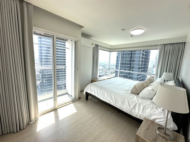 Silom Suite สีลมสวีท 113.74 Sq.m 3 bedroom 2 bathroom BTSเซ็นหลุย  .