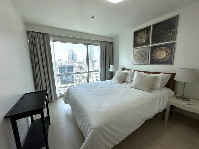 สีลมสวีท Silom Suite 113.74 Sq.m 3 bedroom 2 bathroom BTSเซ็นหลุย  .