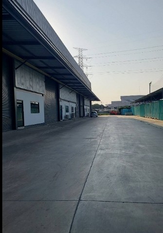 ให้เช่าโกดัง โรงงาน ขนาด 360 ตรม หนามแดง บางพลี สมุทรปราการ.