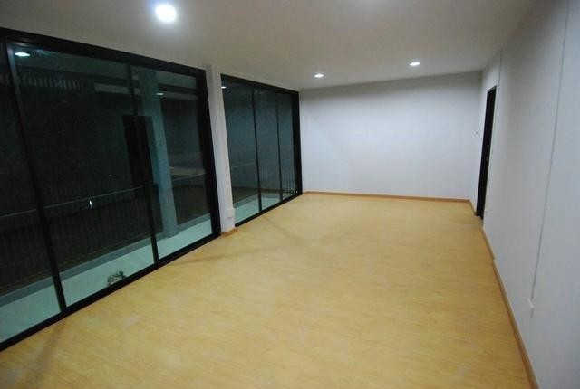 บ้านเดี่ยว Stye Loft ลาดพร้าวโชคชัย4 ลาดพร้าววังหิน หมู่บ้าน ต.รว.