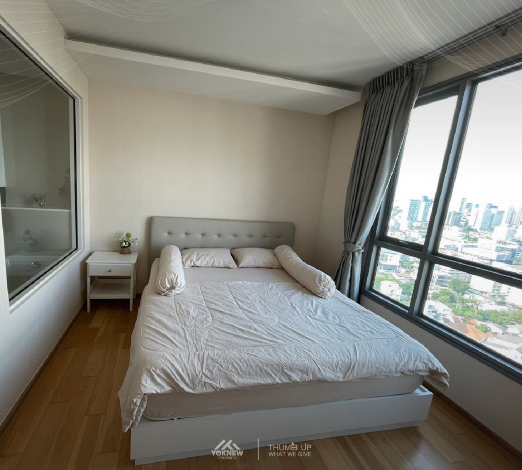 คอนโด H Sukhumvit 43 ห้องใหญ่ 2 ห้องนอน 2 ห้องน้ำ  72.25 ตร.ม.