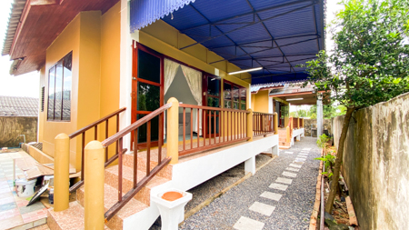 House For Rent in Koh Samui Lipanoi House Rental in Surat.