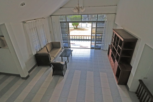 For Rent : Thalang, Single house, 4 Bedrooms 3 Bathrooms.