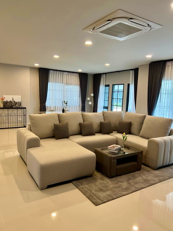 PN1340 ให้เช่า บ้านเดี่ยว เซนโทร บางนา กม.7 บ้านใหม่ไม่เคยเข้าอยู่ Fully furnished ใกล้เมกะบางนา 5นาที เลี้ยงสัตว์ได้