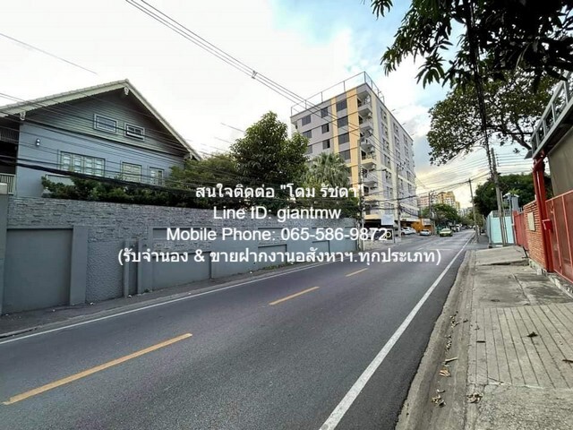 ขายบ้านหรูสไตล์อังกฤษผสม Loft 2+1 ชั้น (ห้องใต้หลังคา) ซ.อินทามระ.