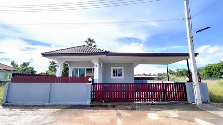 Urgent Sale: Prime Location House Near Na Muang Waterfall  .