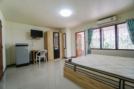 Room Available For Rent  Near Chaweng Beach Koh Samui Suratthni  .