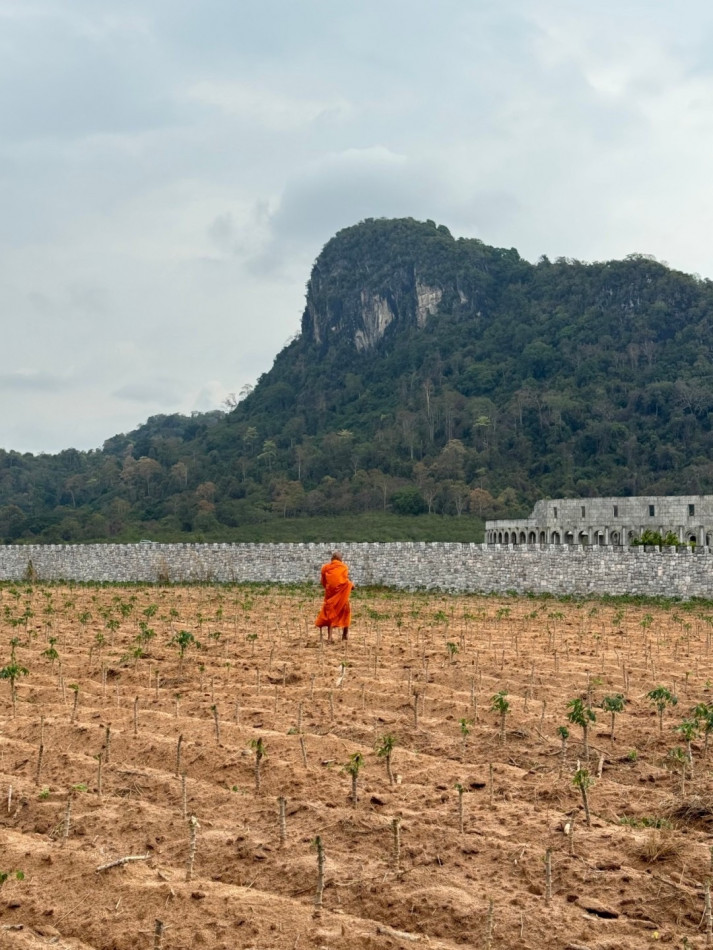 ที่ดินสวยจัด เขาชีจรรย์ เนื้อที่ 20 ไร่ เหมาะทำหมู่บ้านจัดสรร บ้านพัก รีสอร์ท แหล่งท่องเที่ยว ใกล้แหล่งท่องเที่ยว Landmark ระดับ 6 ดาว