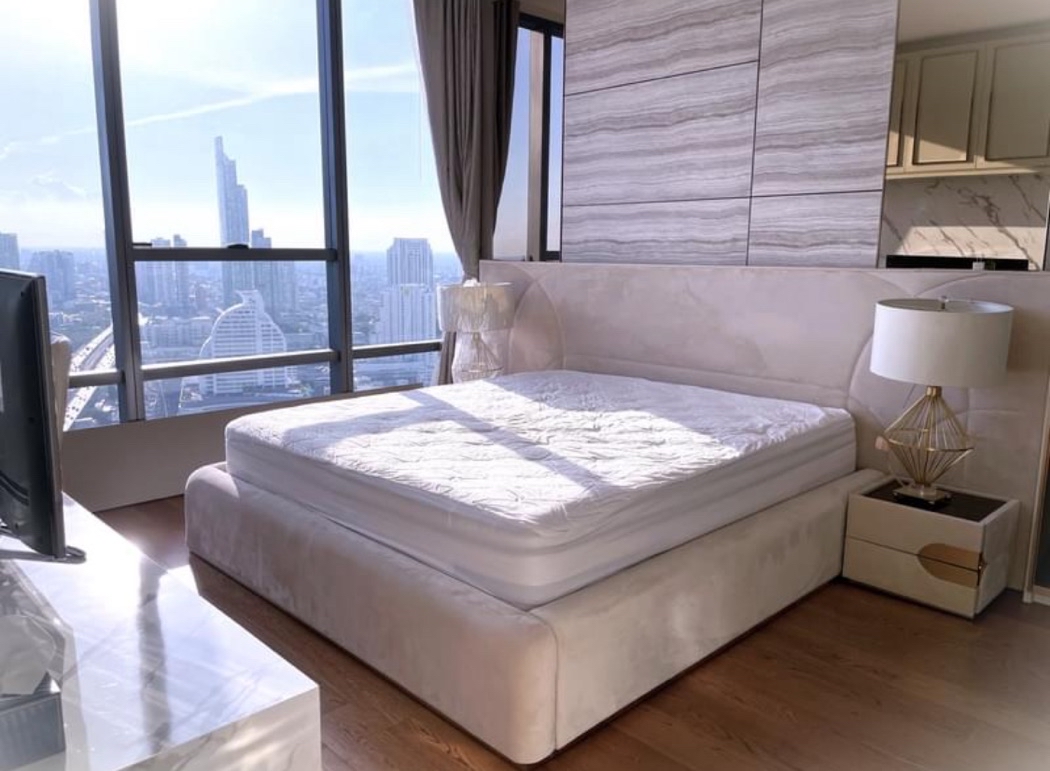 ST04569 - The Bangkok Sathorn - 64.47 sqm  - BTS Surasak - St.LouisCollege - BTS SaphanTaksin