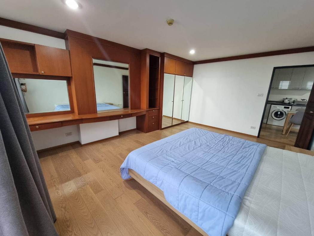 ST12648 - Supalai Place Sukhumvit 39 - BTS Phrom Phong