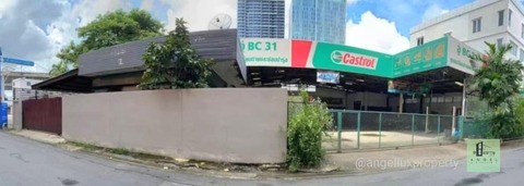 Land For  Sale : 55 MB Location :  Rama9 Road, Soi 31  Size : 195  .