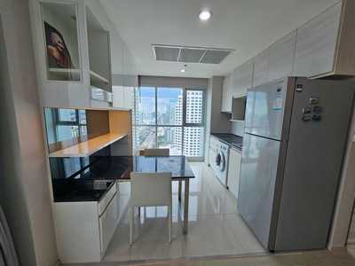 ขายLife Ratchadapisek 2Bed 2Bath  66 ตรม ชั้น 27 ตึก A    .