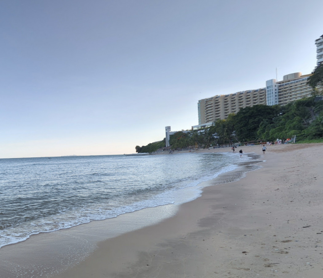 ขายที่ดินเขาพระตำหนัก ใกล้หาด Cozy Beach พัทยา (Sea View) ผังสีแดง