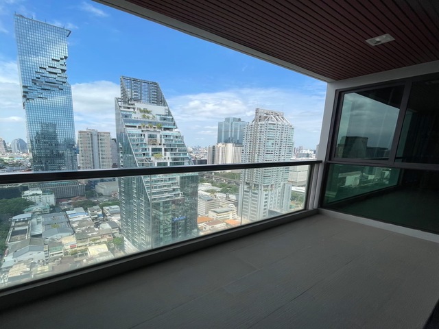 THE ADDRESS Sathorn for Rent & Sale .