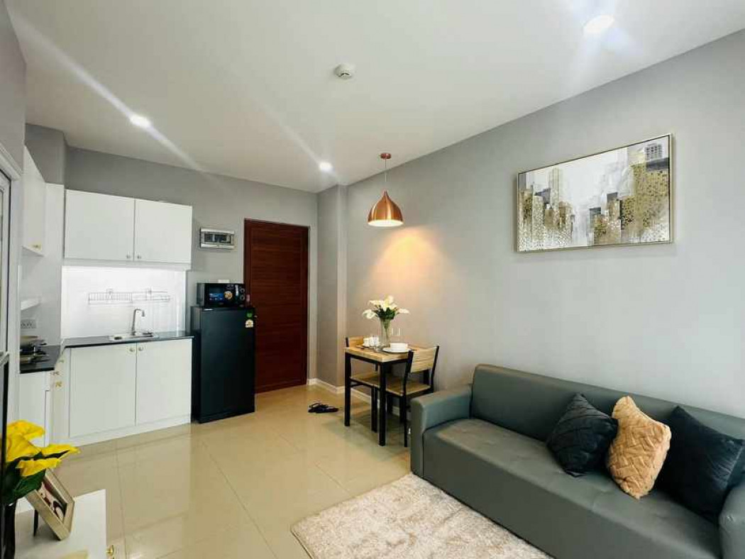 C744 ให้เช่า คอนโด CC Condominium 1 ห้องรีโนเวทใหม่ 35.5 ตรม