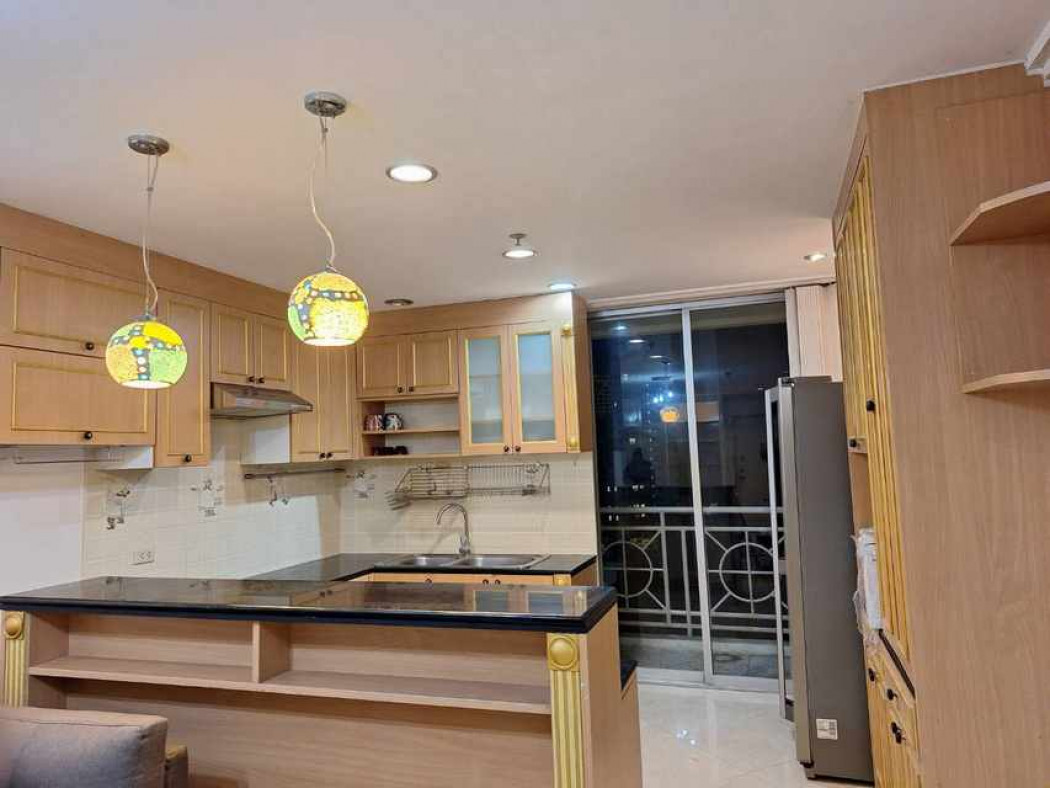 CB98 ให้เช่า คอนโด Asoke Place ห้องสวย เพิ่ง Renovate: PR_aa00000592273