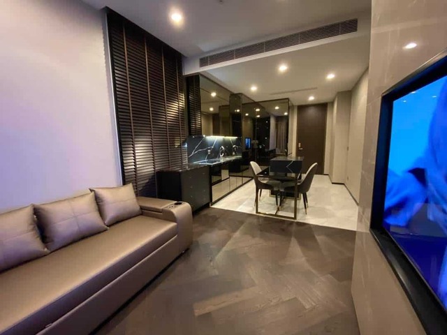 The Esse Sukhumvit 36 for Rent | 2 Beds , Fully Furnished  .