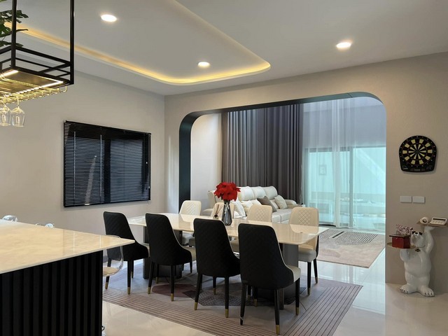 ให้เช่าบ้านเดี่ยว 2ชั้น เดอะ ซิตี้ บางนา ตกแต่ง full furnished  .