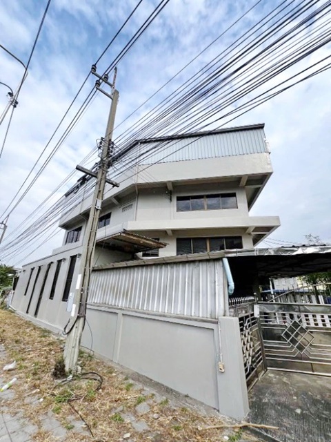 เดอะเซอร์เคิล ราชพฤกษ์ 1.6กม. Central Westville โกดัง 850ตร.ม. บา  .