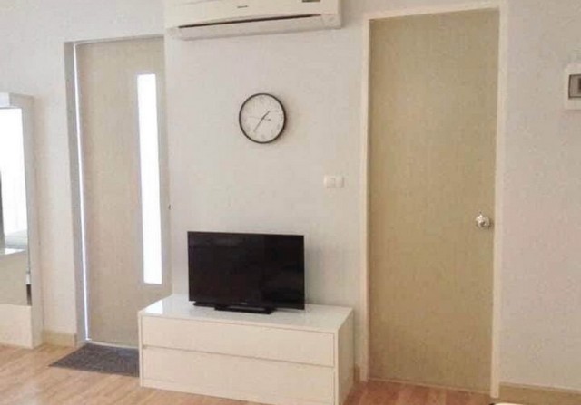 For Rent : The Light Saunlaung, 1 Bedroom 1 Bathroom, 4th flr.  .