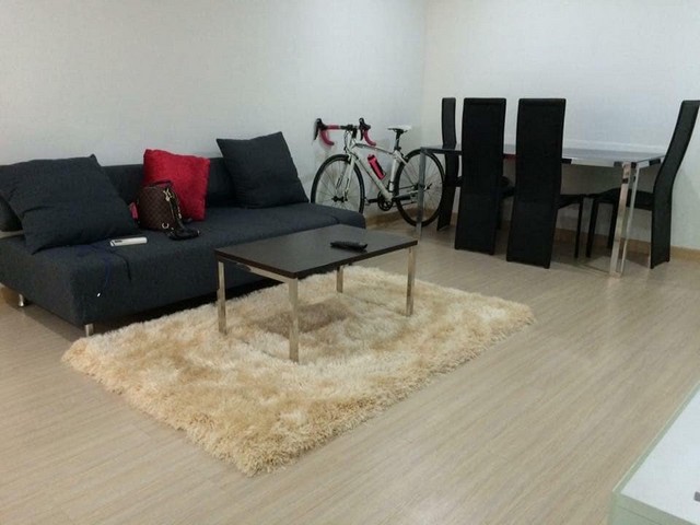 For Rent : Tala Nua, The View Suan Luang, 1B1B 5th flr.  .