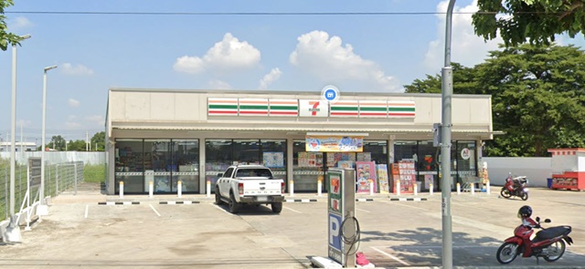 ตลาดยิ่งเจริญ  BTSสะพานใหม่1.66กม. ให้เช่าร้าน 1 ชั้น  30 ตร.วา.  .