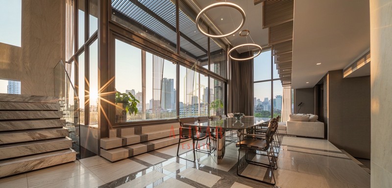 Luxury penthouse for sale, FYNN Sukhumvit 31, near BTS .